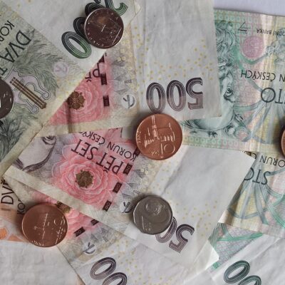 Kolik stojí běžný den? Výdaje, které si většina lidí ani neuvědomí