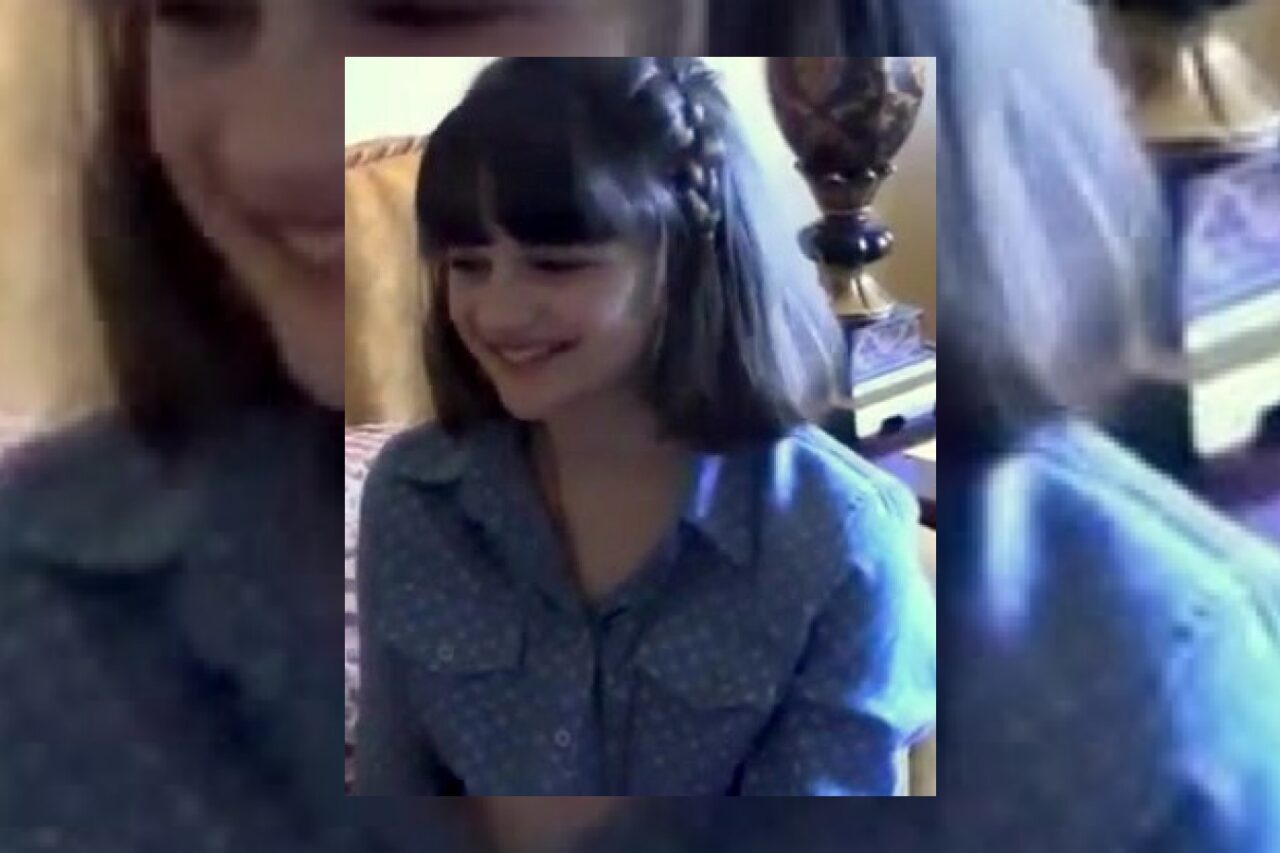 Joey King a Maisie Williams: nové tváře Praktické magie