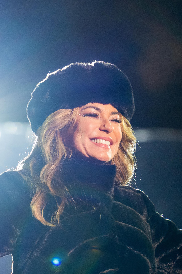 Shania Twain vzdala Dolly Parton dojemnou hudební poctu