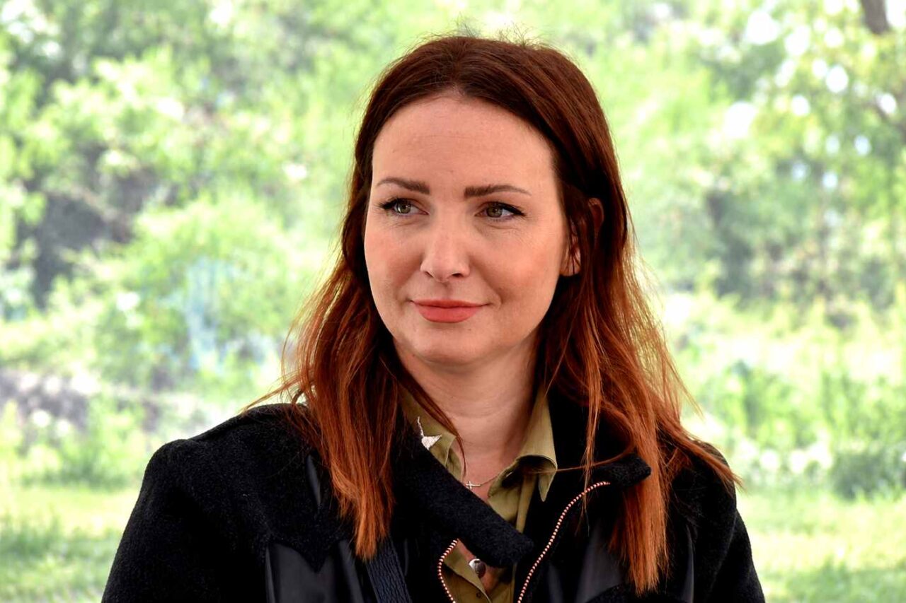 Arichteva se pustila do cizí matky. Pak schytala nálož
