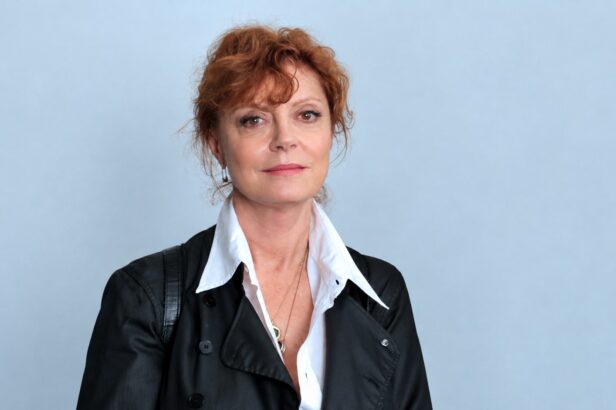 Susan Sarandon skončila v poutech. Policie ji odvedla