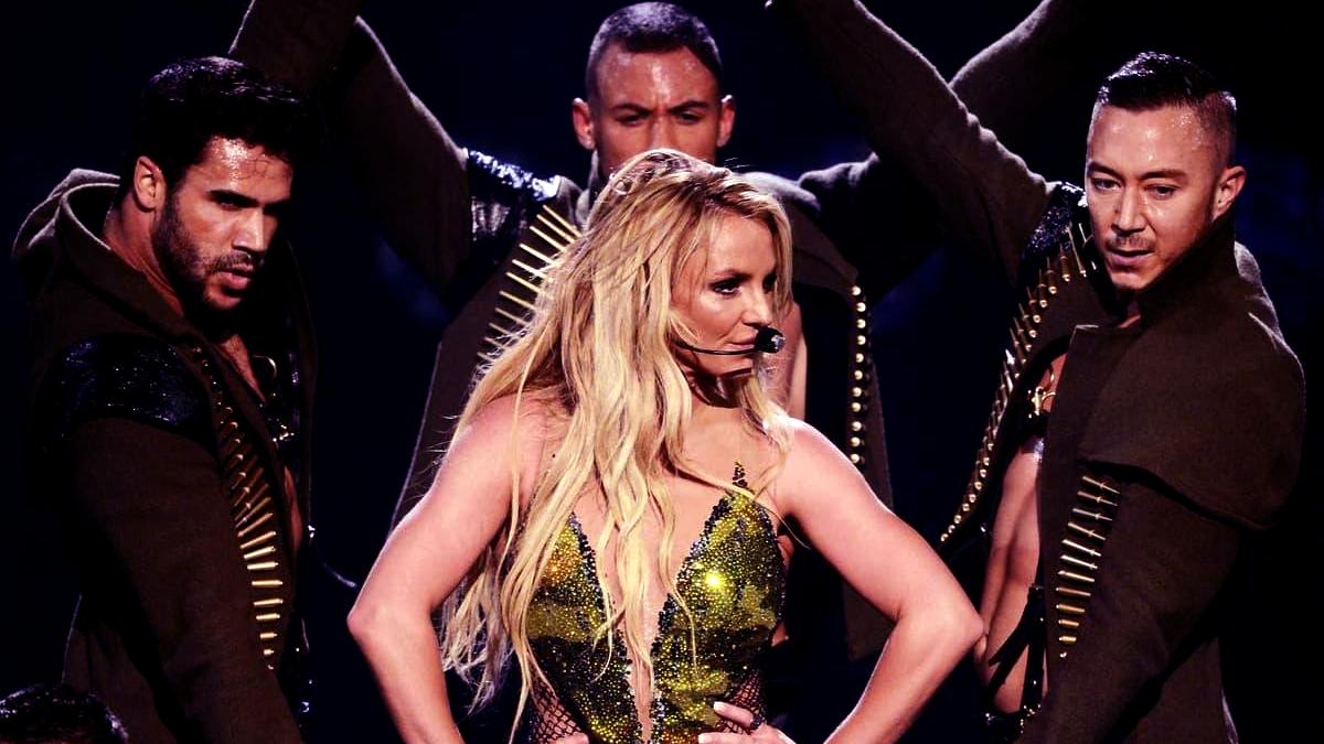 Britney Spears tvrdí, že na ní exmanžel vydělává