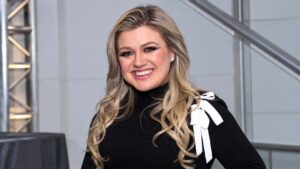 Kelly Clarkson kritizovala obchod kvůli jednání personálu