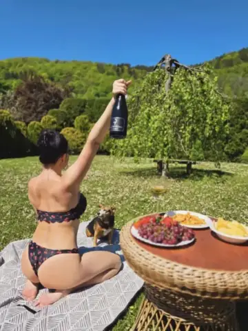 Fotografie 2 k článku Kašpárek ukázal novou lásku. Večer skončil úprkem