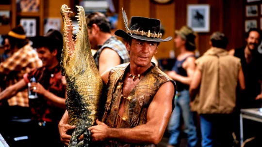 Fotografie 3 k článku Paul Hogan slaví 87. Krokodýl Dundee žije v ústraní