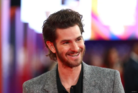 Fotografie 1 k článku Andrew Garfield poprvé s partnerkou na červeném koberci