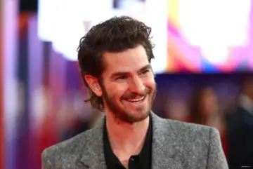 Fotografie 1 k článku Andrew Garfield poprvé s partnerkou na červeném koberci